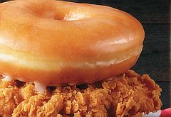 맛도 칼로리도 충격적인 패스트푸드 이색 메뉴